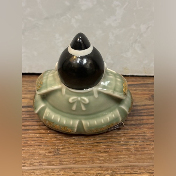 Vintage Japanese Seated Woman With Hand Fan Figurine - Picture 11 of 12